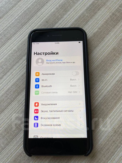 Apple iPhone 8. �/�, �����, 3G, 4G LTE, NFC ����