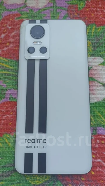 Realme GT Neo 3. �/� ����