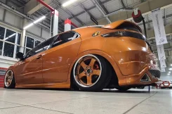 SSR. 9.5x17", 5x114.3 ����