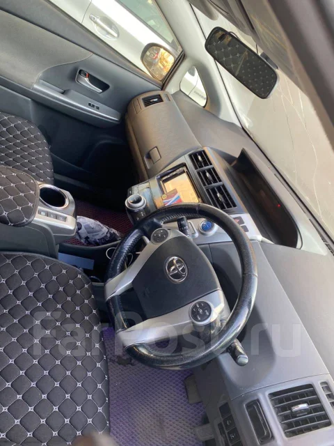 Toyota Prius a. ��������, ��������, 1.8 (99��.�.), ������, 220����. �� ����