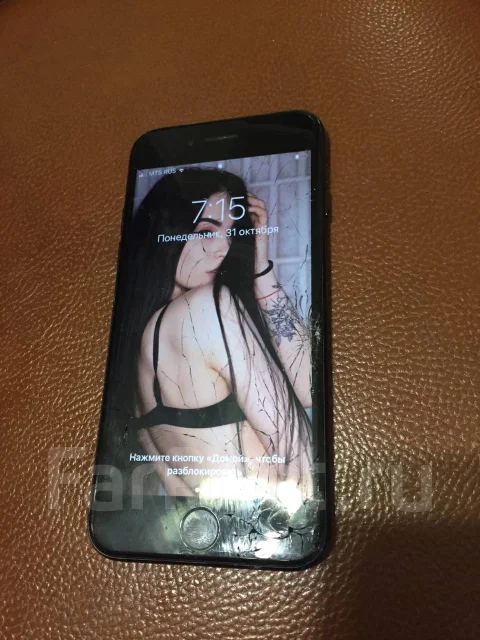 Apple iPhone 7. �/�, ������, 4G LTE ����