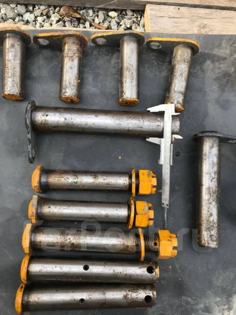 Komatsu ����