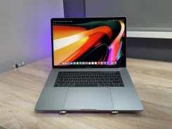Apple MacBook Pro 15. 15.4", 2,9����, ��� 16 ��, ���� 512���, WiFi: 1, Bluetooth: 1 ����