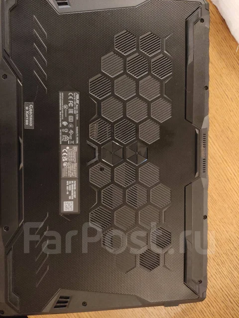 Asus TUF Gaming F17. 17.3", 2,7����, ��� 8 ��, ���� 500���, WiFi: 1, Bluetooth: 1 ����