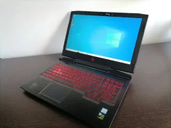 HP Omen 15. 15.6", 2,5����, ��� 12 ��, ���� 1 000���, WiFi, Bluetooth, ����������� �� 5��. ����