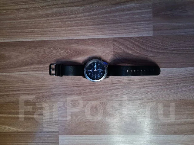 Samsung Gear S3 Classic. GPS, NFC, IP68 ����