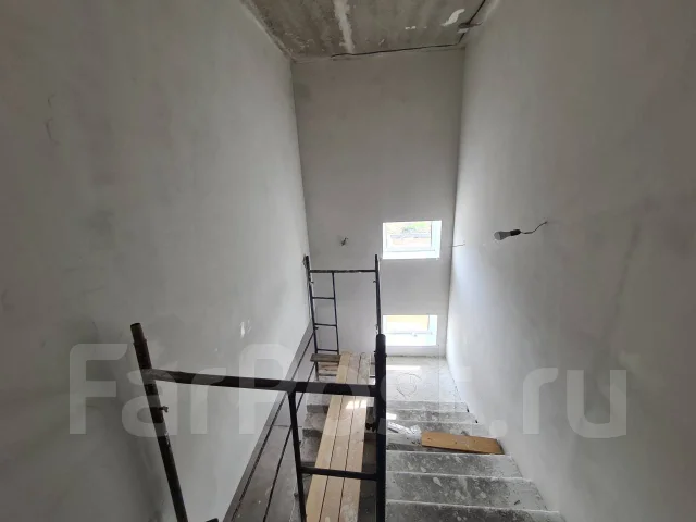 Шпаклевание, штукатурка, выравнивание стен, поклейка обоев в Находке
