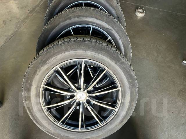 Летняя резина с дисками 235/60 R18 - Колёса во Владивостоке