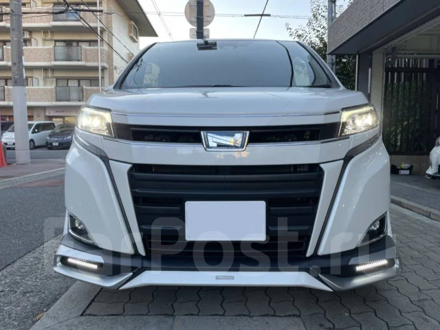 Toyota Noah. ��������, ��������, 1.8 (99��.�.), ������, 12 417����. ��, �/�. ��� ����� �� ������������ ����