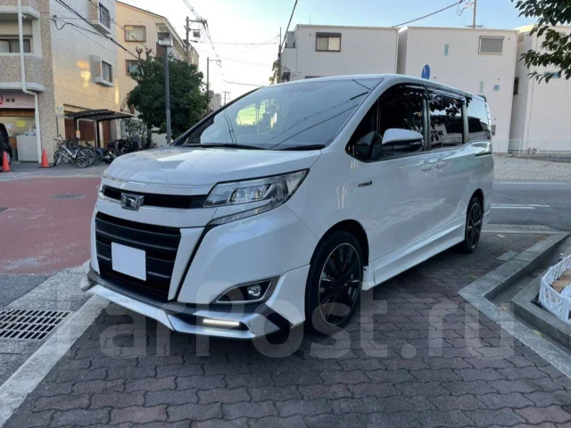 Toyota Noah. ��������, ��������, 1.8 (99��.�.), ������, 12 417����. ��, �/�. ��� ����� �� ������������ ����