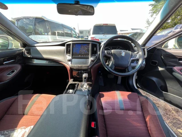 Toyota Crown. ��������, ������, 2.5 (178��.�.), ������, 56 000����. ��, �/� ����