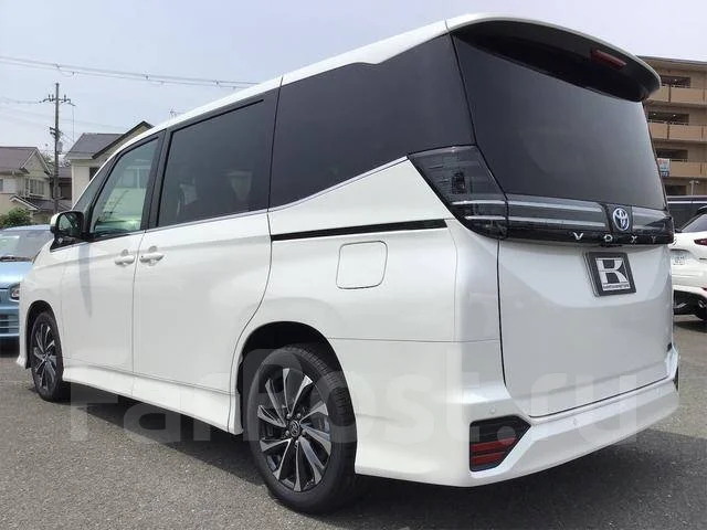 Toyota Voxy. ��������, ��������, 1.8 (98��.�.), ������, 5 000����. ��, �/�. ��� ����� �� ������������ ����