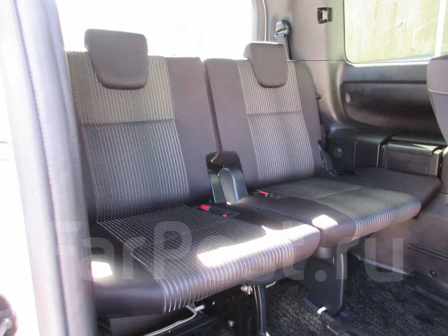 Toyota Voxy. ��������, 4wd, 2.0 (152��.�.), ������, 27 000����. ��, �/�. ��� ����� �� ������������ ����