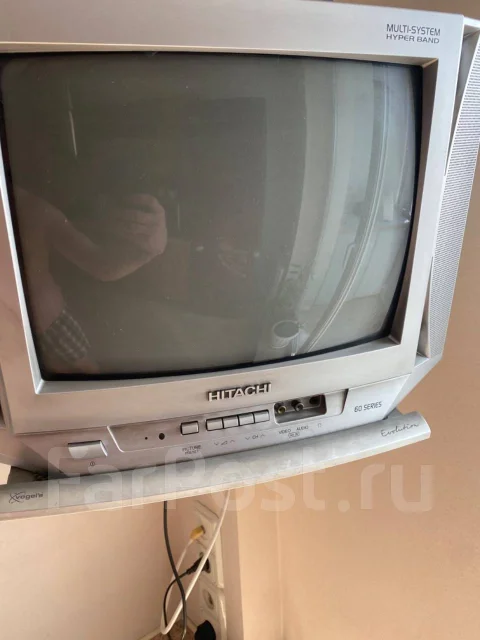 Hitachi. CRT (���) ����