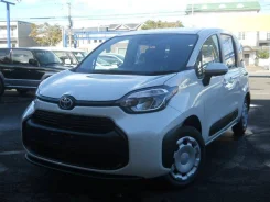 Toyota Sienta. ��������, 4wd, 1.5 (91��.�.), ������, 3 000����. ��, �/�. ��� ����� �� ������������ ����