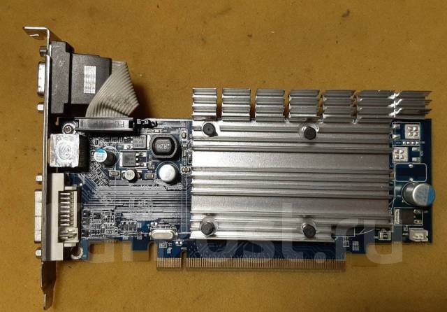 Видеокарта Sapphire Radeon HD 3450 256 Мб DDR2, б/у, в наличии