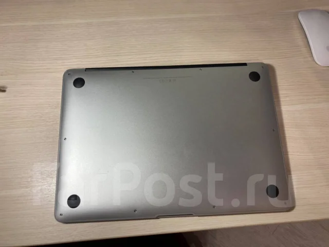 Apple MacBook Air 13 2015 Early. 13.3", 1,6����, ��� 4 ��, ���� 128���, WiFi: 1, Bluetooth: 1 ����