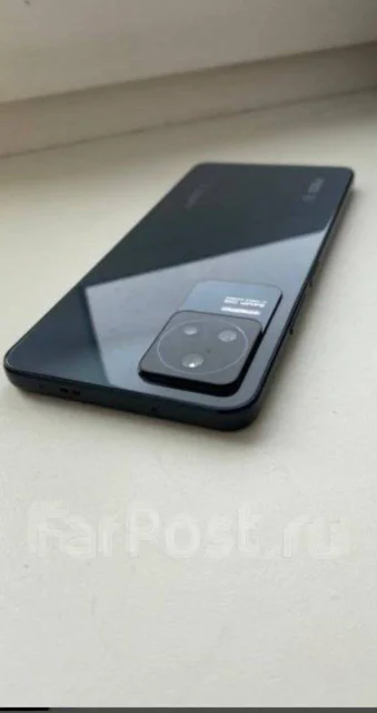 Xiaomi Poco F4. �/�, ������ ����