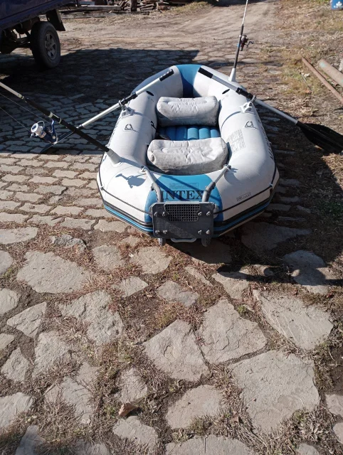 Intex Mariner. ����� 2,4��., ��������� ���������, 3,4��.�. ����