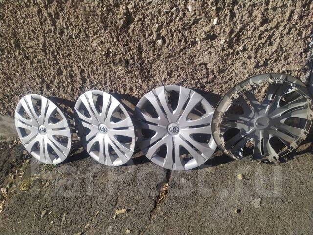 Красивые колпаки R16 на Toyota Noah, 16", 1 шт, 4 шт, б/у, в наличии ...