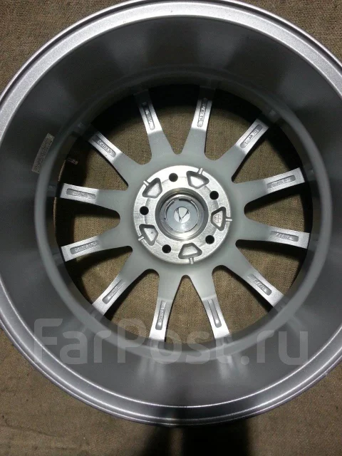 Vatrra. 7.0x17", 5x114.3, ET53, �� 73���. ����