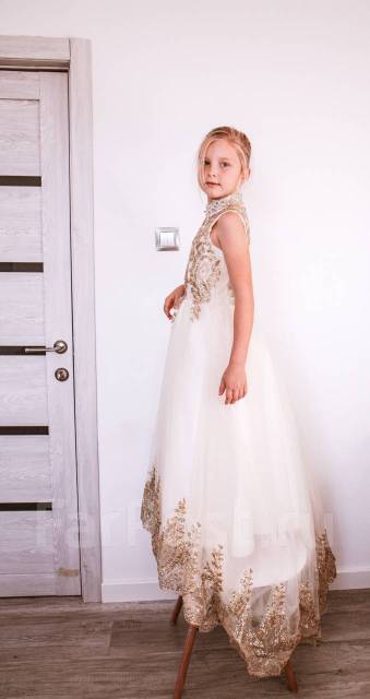 Прокат платьев. Фотосессии / праздники во Владивостоке