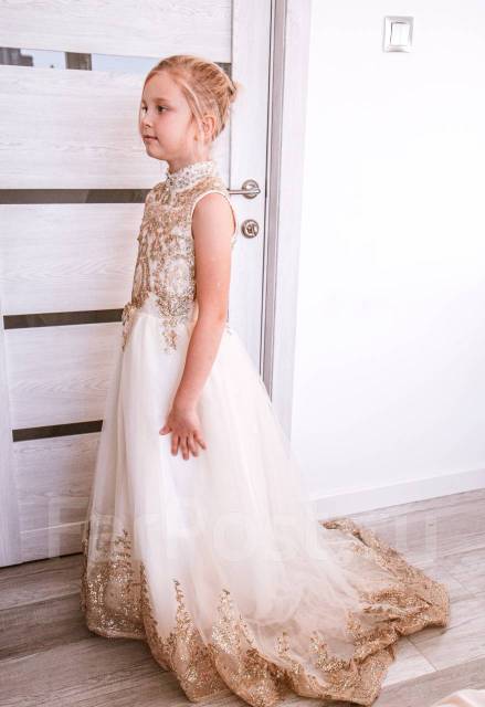 Прокат платьев. Фотосессии / праздники во Владивостоке