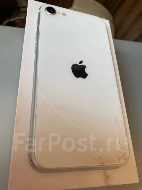 Apple iPhone SE 2020. �/�, �����, 3G, 4G LTE, NFC ����