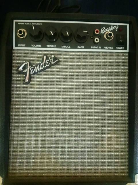 Комбик усилитель для электрогитары Fender - Струнные и смычковые во ...