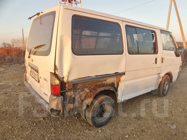 Mazda Bongo. �������, ������, 1.8 (90��.�.), ������, 332 000����. �� ����
