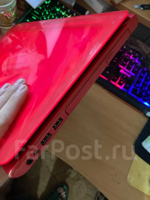 Sony VAIO PCG. 14", 2,2����, ��� 4 ��, ���� 500���, WiFi: 1, Bluetooth: 1, ����������� �� 6��. ����