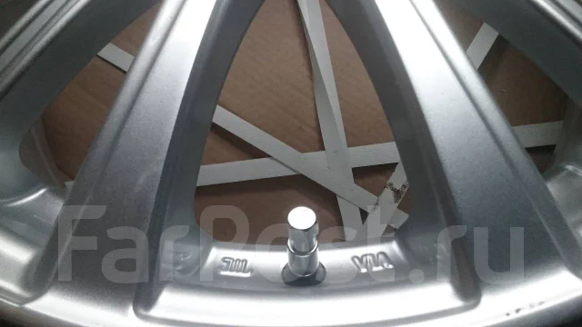 BLEST BahnStech. 7.0x17", 5x100, ET50, �� 73���. ����