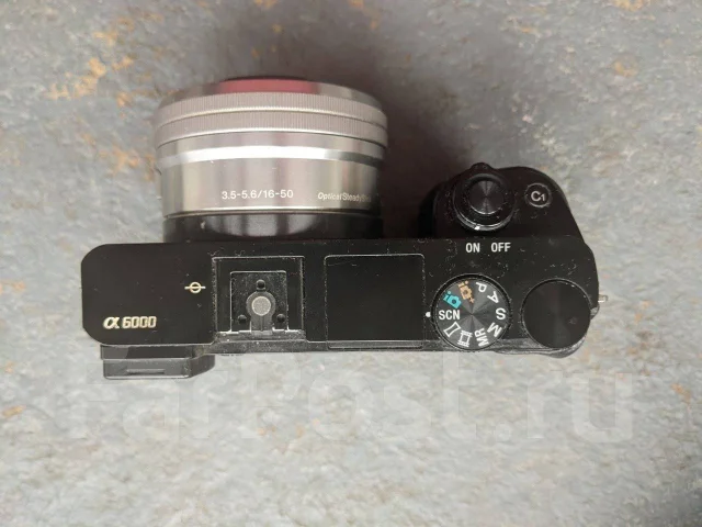 Sony Alpha ILCE-6000. 20 � ����� ��, ���: 4� ����