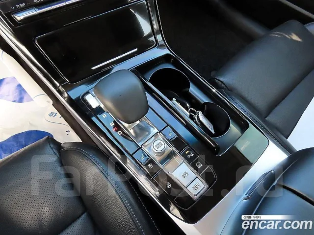 Kia K7. �������, ��������, 2.4 (159��.�.), ������, 67 925����. ��, �/�. ��� ����� �� ������������ ����