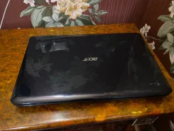 Acer Aspire 8935G. 18.4", 2,2����, ��� 4 ��, ���� 320���, WiFi: 1, Bluetooth: 1 ����