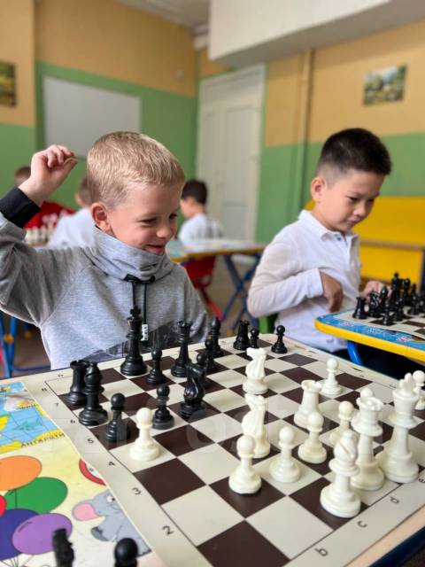 Шахматы для детей во Владивостоке