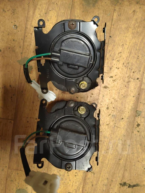 ���� ��������������� Nissan Caravan E25 ����