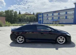 PDW Kaiser. 7.5/8.5x17", 5x114.3, ET36/38 ����