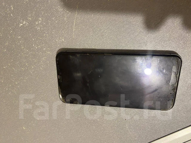 Apple iPhone X. �/�, ������, 4G LTE ����