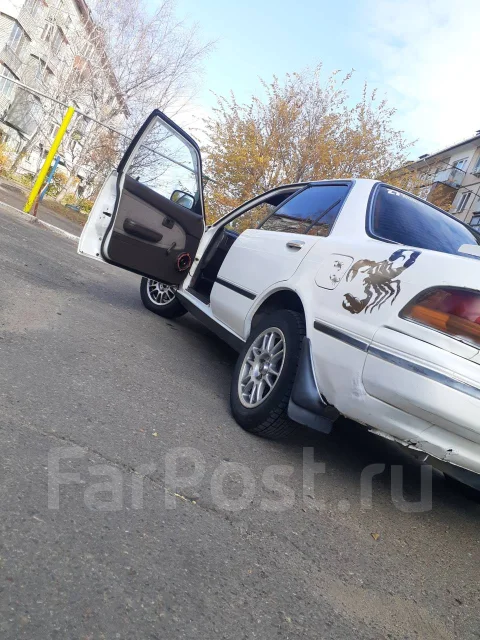 Toyota Carina. �������, ��������, 16.0 (102��.�.), ������, 200 000����. �� ����