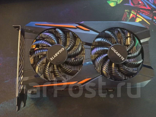 GeForce GTX 1050 ����