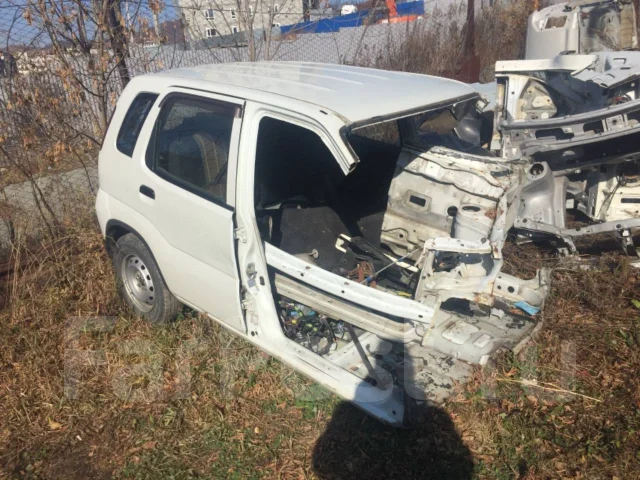 Suzuki Swift ����