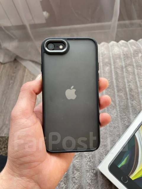 Apple iPhone SE 2020. �/�, ������, 3G, 4G LTE, NFC ����