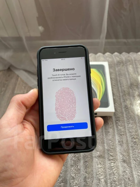 Apple iPhone SE 2020. �/�, ������, 3G, 4G LTE, NFC ����