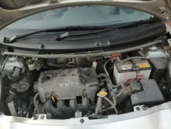 Toyota Vitz. ��������, 4wd, 1.3 (87��.�.), ������, 184 000����. �� ����