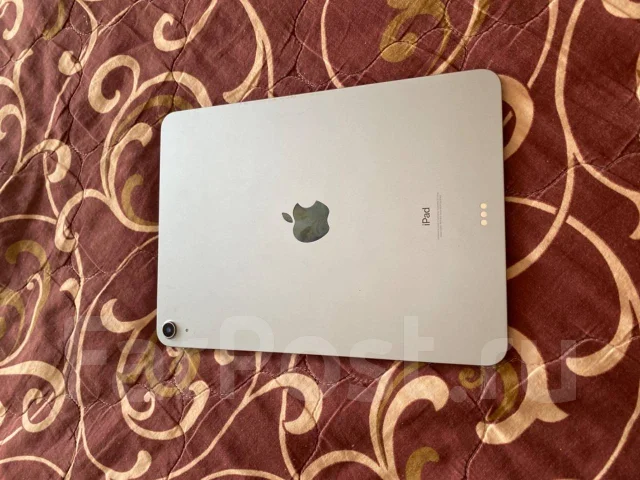 Apple iPad Air 4. ������ 64 �� ����