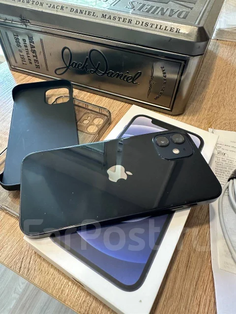 Apple iPhone 12. �/�, 64 ��, ������, 3G, 4G LTE, Dual-SIM, NFC ����