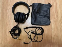 Audio-Technica ATH-M40X ����