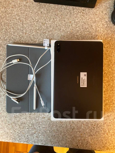 Huawei MatePad. 10.4 ������ ����