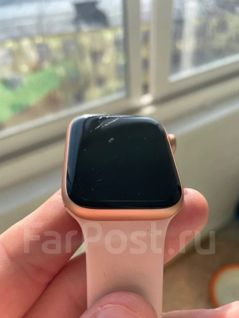 Apple Watch Series 4. GPS ����